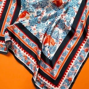 Foulard - Renards bleus - Foulards & Co - Carole Rampinetta - R Foulard RenardsBleus scaled