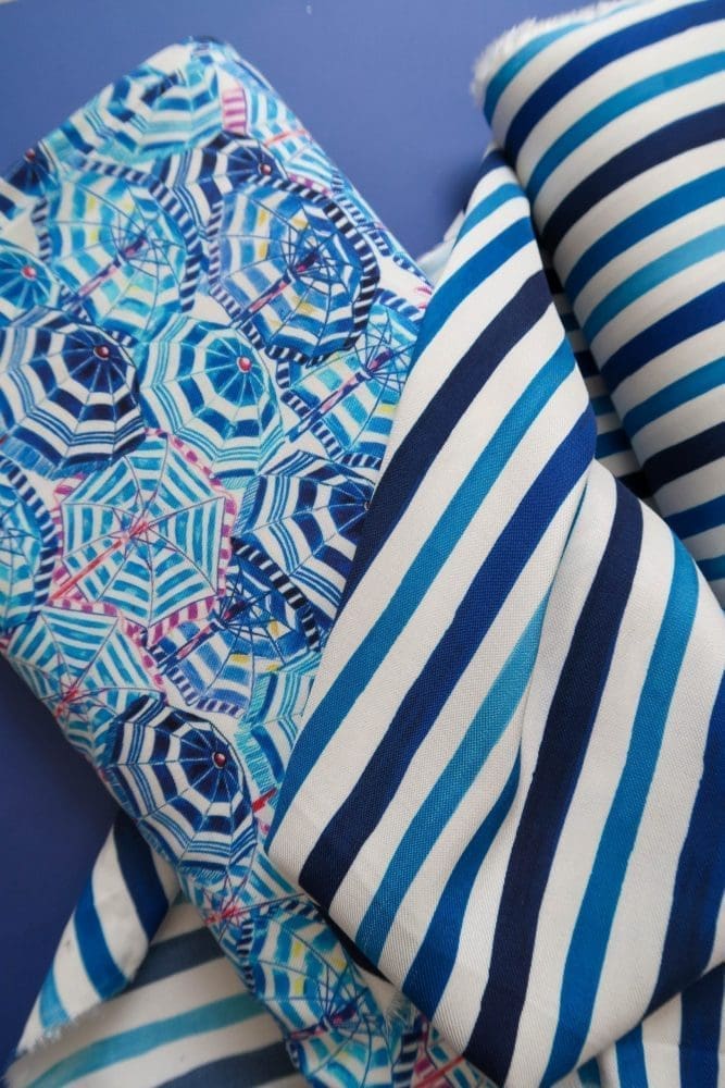 A propos -  - Carole Rampinetta - R CouleursLatines Rayures Tissus scaled