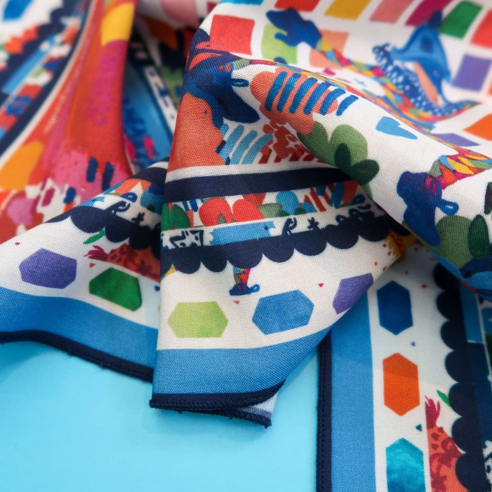 Bandana - Commedia - Foulards & Co - Carole Rampinetta - R Bandana COMMEDIA WEB