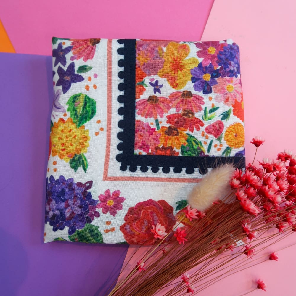 Bandana - Fleurs d'été - Foulards & Co - Carole Rampinetta - R Bandana Fleurs dete WEB