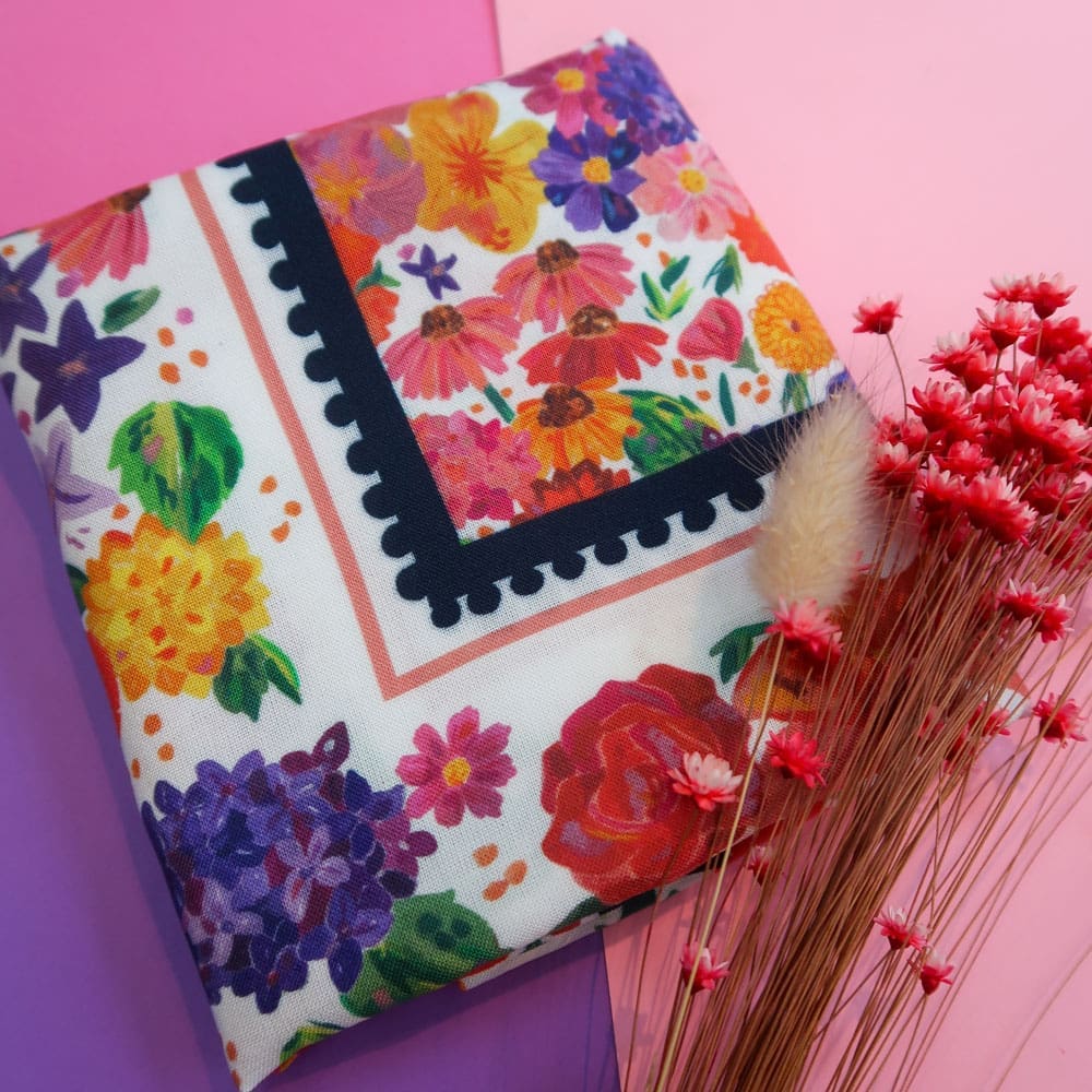 Bandana - Fleurs d'été - Foulards & Co - Carole Rampinetta - R Bandana Fleurs dete WEB