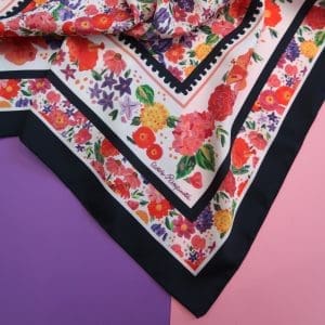 Foulard - Fleurs d'été - Foulards & Co - Carole Rampinetta - R Foulard FleursDEte WEB