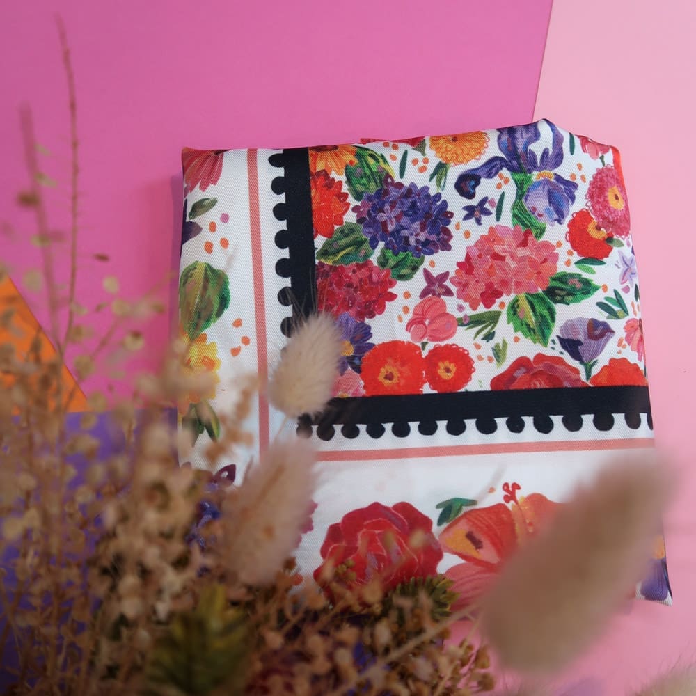 Foulard - Fleurs d'été - Foulards & Co - Carole Rampinetta - R Foulard FleursDEte WEB