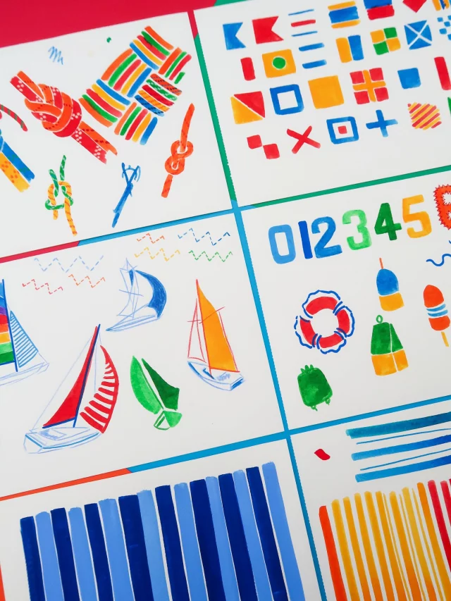 Escales bretonnes ⛵️
___
Après les îles méditerranéennes, cap sur la côte Atlantique et ses îles bretonnes 🌊
De la course au large, de la voile et des couleurs, toujours! ⚓️
Voici les premières illustrations d’un motif iodé et vitaminés 🥰
___
Pour ce motif, j’ai choisi les feutres à encre, les Ecoline brushpen de @ecolineworld 🖍️
Je les avais beaucoup utilisé pendant mes études et c’était Clémentine qui les avait récupérés 🙈
___
Vous pourrez voir un aperçu du motif en dernière photo 🥰
J’ai hâte de vous montrer les tenues cousues pour la capsule bretonne mais il faudra attendre ce week-end, le temps de prendre quelques photos en Bretagne 📸
___
La collection « Escales marines » sera disponible en pré-commande du 4 au 17 mai sur mon site internet et en boutique à Angers ✨
___
#escalebretonne #escalesmarines #carolerampinetta #motifbateau #courseaularge